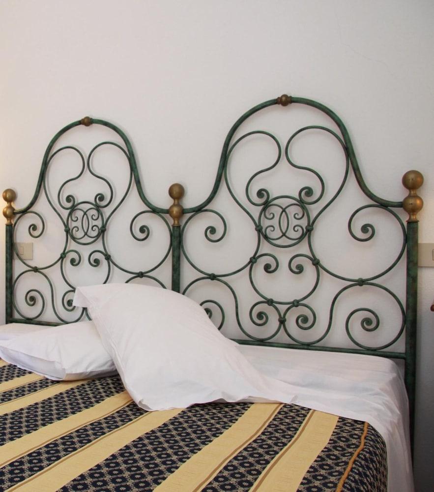 Hotell Garden 2*